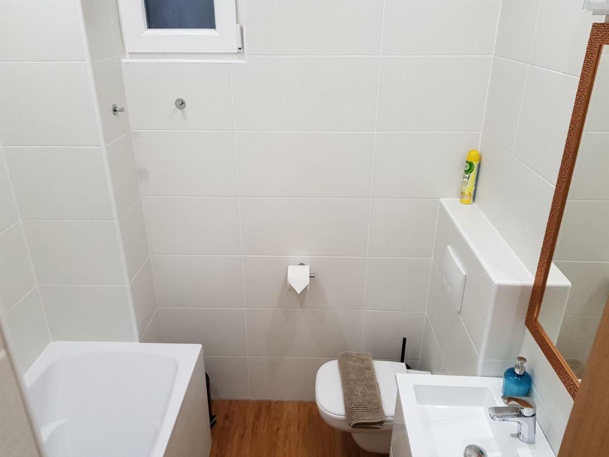 Renaissance Studio Apartment 부다페스트 외부 사진